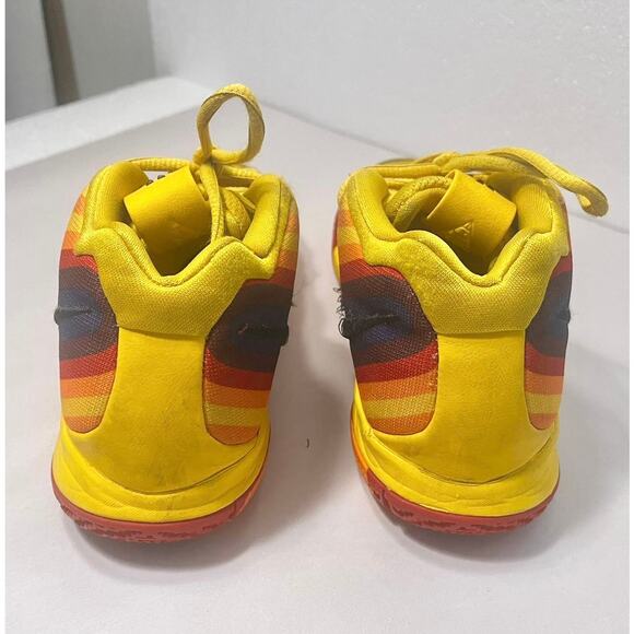 Nike Kyrie 4 70s Decades Pack Yellow Basketball Shoes US 4Y 943807-700 - Picture 4 of 10
